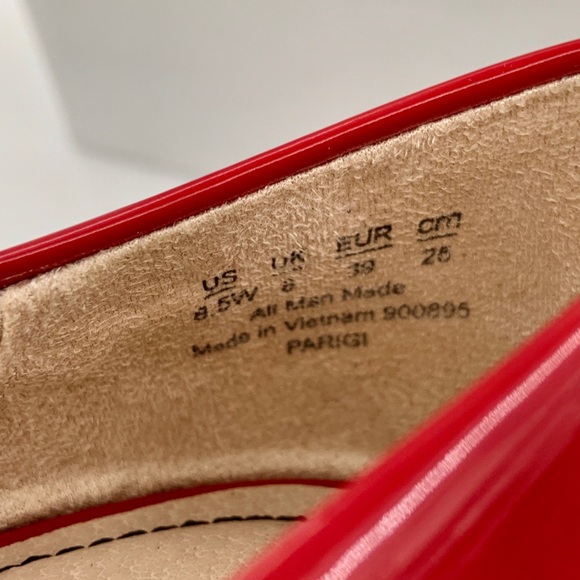 NWT Life Stride Parigi Women’s Red Patent Pumps Shoes - Picture 9 of 12